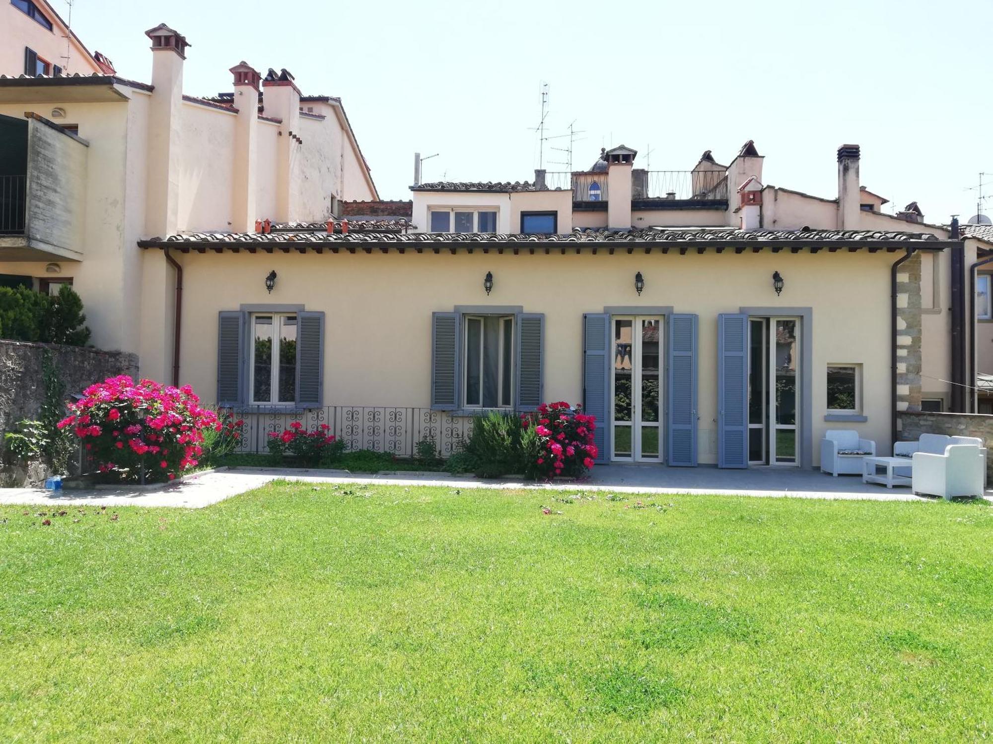 Casa Di Pietro Aretino, Arezzo Centro Storico 4-8 Letti Apartment Exterior photo